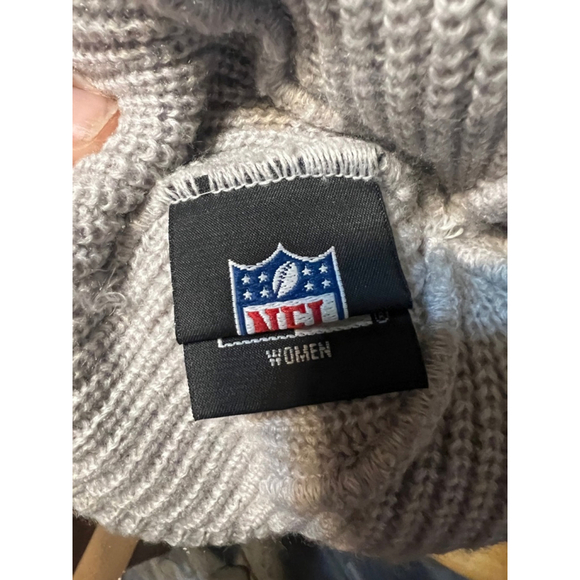 Women's New Era Philadelphia Eagles Beanie Hat One Size Gray - Picture 4 of 5